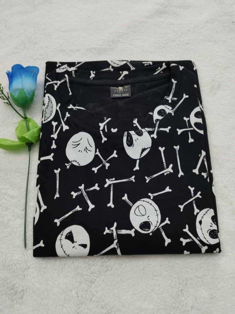 Womens T shirt Black Skull