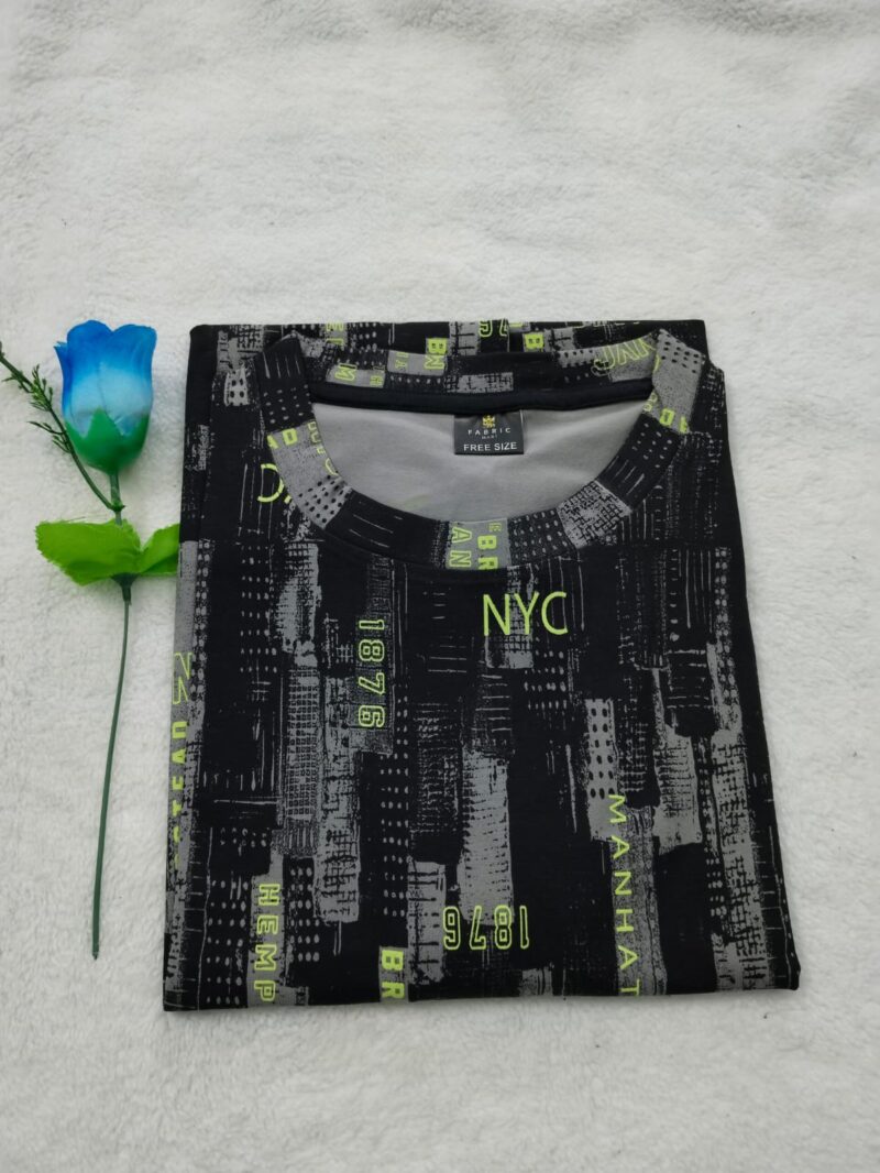 Womens T shirt Black buildings