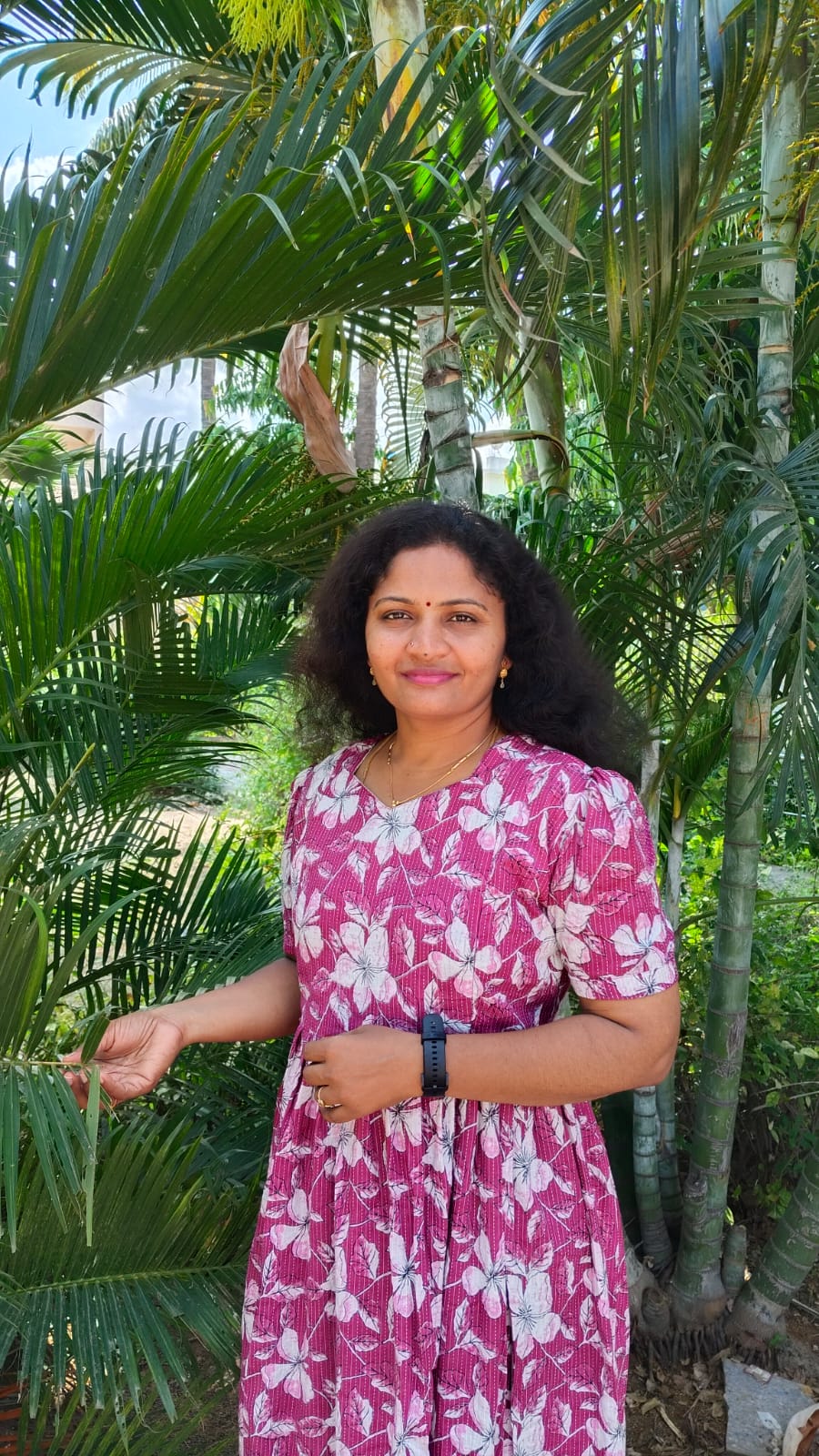 Feeding kurti Rose Flowers