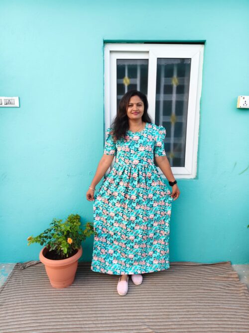 Non feeding wear green with pink flowers