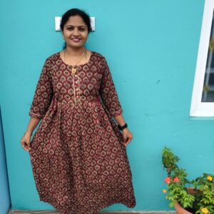 Feeding Kurtis maroon color heart prints