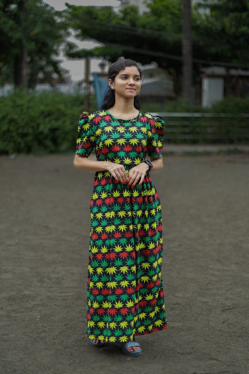 Feeding wear black with multi color Leafs
