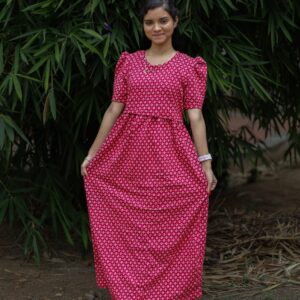 Feeding wear Red color Diamond shape