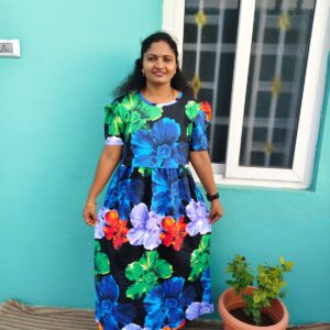 Feeding wear black with multi color flowers