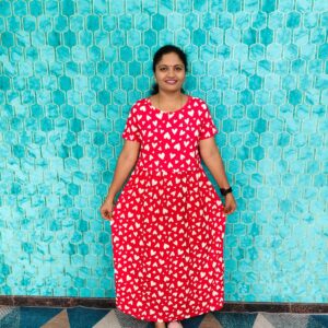 Feeding maxi Red color Heart prints