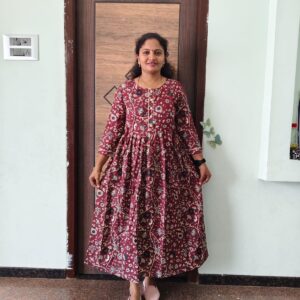 Feeding Kurtis maroon color with small flowers