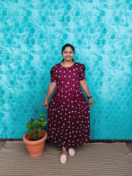 Feeding wear maroon color big stars