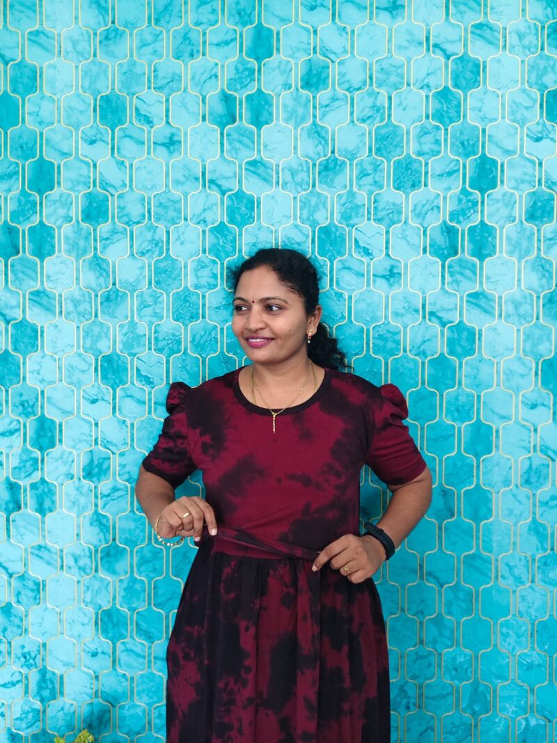 Feeding wear Maroon with black Die & Tie