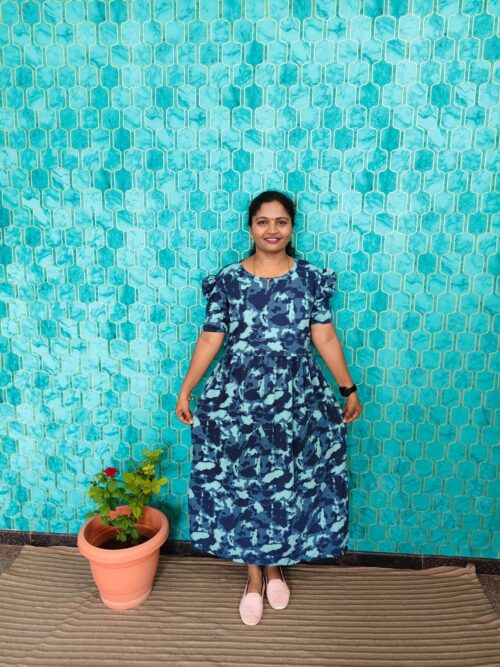 Feeding wear Navy blue color Die & Tie