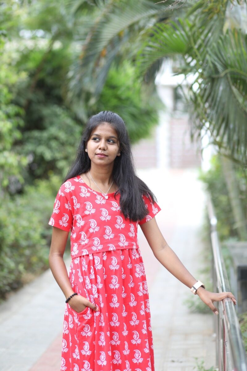 red flower feeding maxi