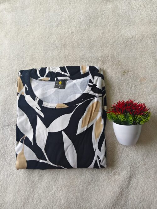 Feeding maxi Black color leaf prints (Non-puff)